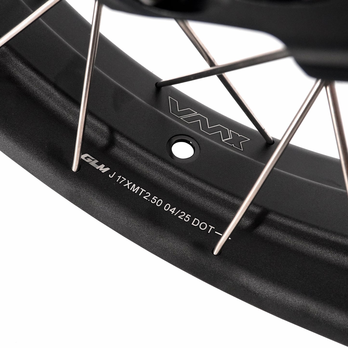 VMX-Racing 2.5*17" & 3.5*17" Tubeless Spoke Wheel For Triumph Speed 400 2024-2025 Black