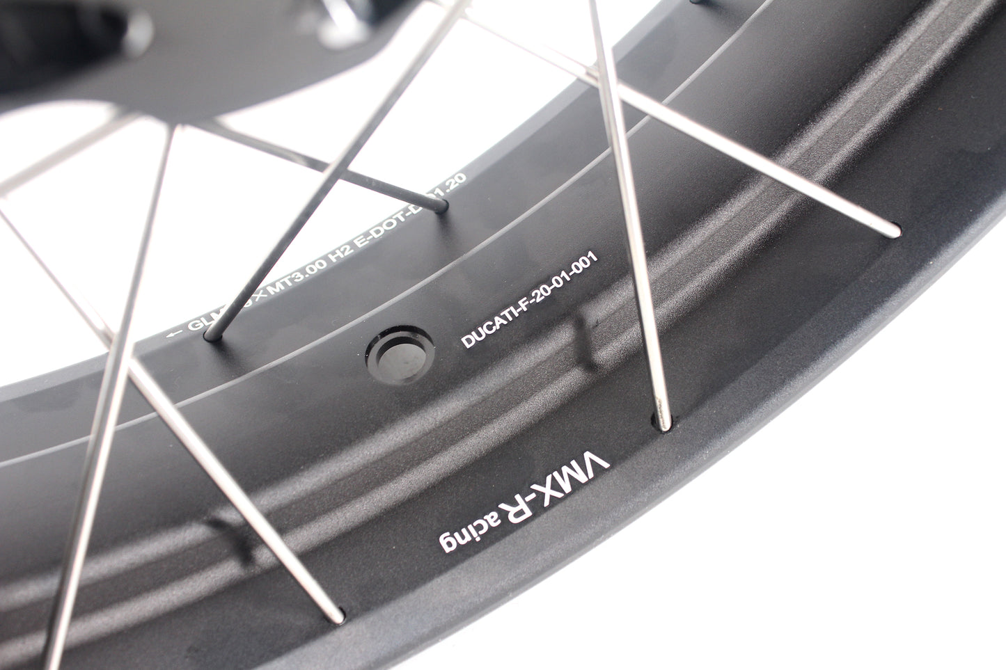 VMX-Racing 2.5*18 & 5.5*17 Tubeless Wheels Black Rims For Ducati Scrambler 800 2016-2025