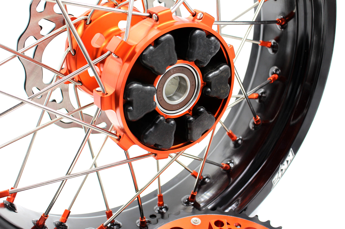 KKE 17Inch CUSH Drive Supermoto Wheels Rims For KTM690 SMC 2007-2011 320MM Disc